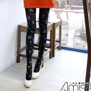 【Amiss】日系經典造型褲襪-銀蔥字母塗鴉(A121-21)