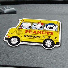 車之嚴選 cars_go 汽車用品【SN24】日本SNOOPY 史努比 黃色校車圖案 儀表板 止滑墊 防滑墊