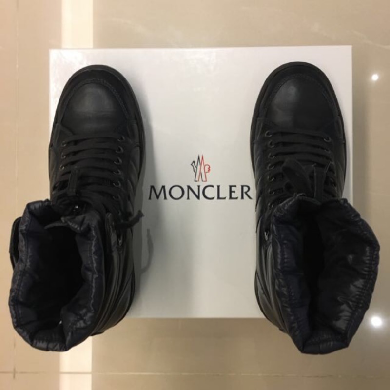 Moncler 44號真皮深藍色短靴