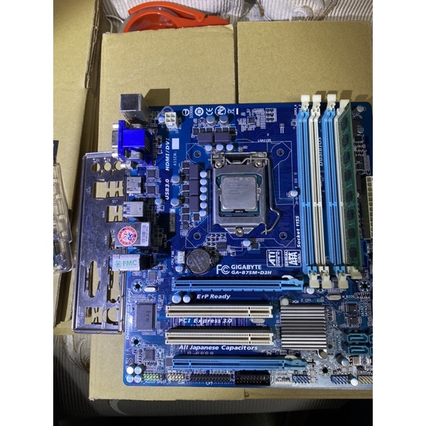 ［半套主機］gigabyte-B75M-D3H主機板(附擋板)+ Intel I5 3470+8G記憶體x1(二手良品)