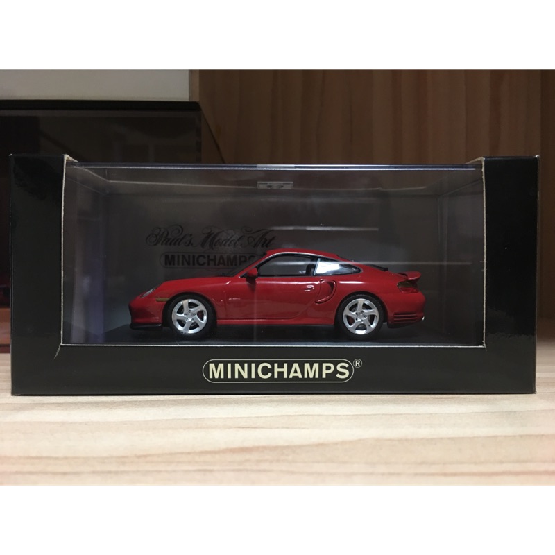 1/43 Minichamps Porsche 911 Turbo 1999 Turbo