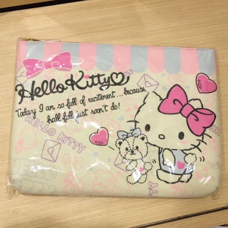 Hello Kitty 平板包 拉鍊包 手拿包 保護 日本限定