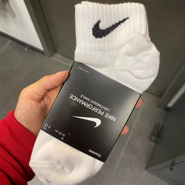 nike performance lightweight ankle