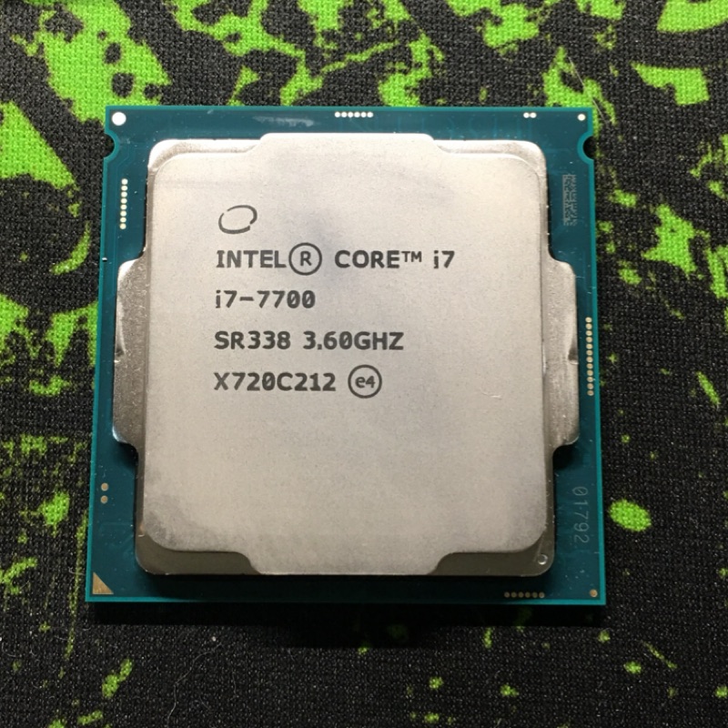 Intel i7 7700（9成新）