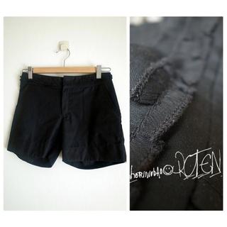 Pants｜荷葉滾邊西裝料休閒短褲 黑色 P04