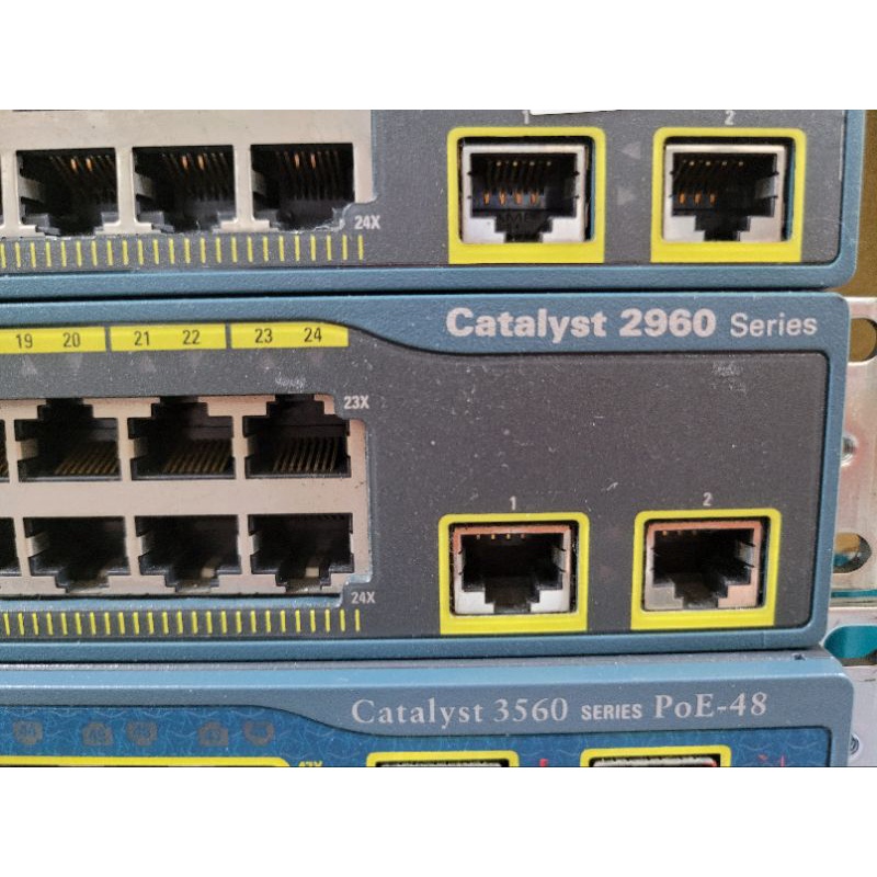 Cisco C2960 24 port switch