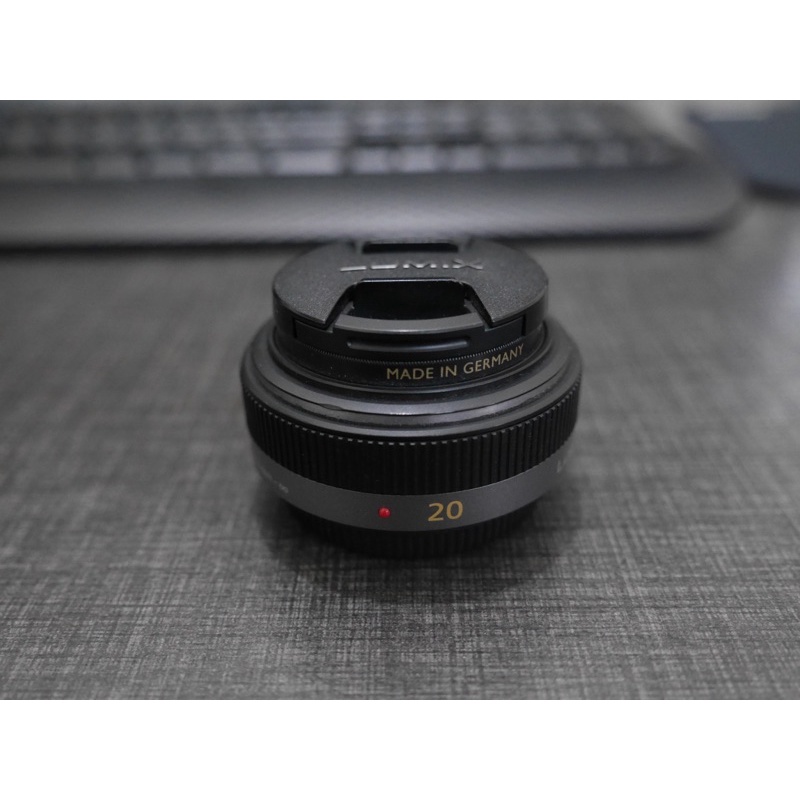 Panasonic 20mm f1.7 鏡頭 附廣角鏡（可變約15mm的效果）m43