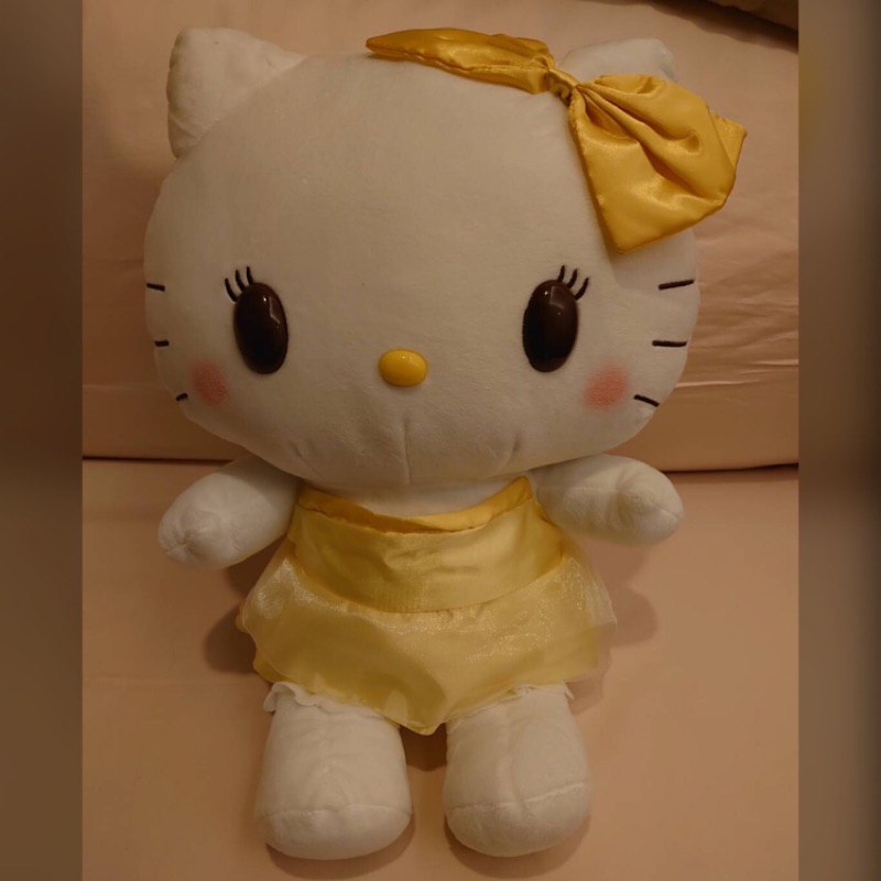 正版景品 Hello Kitty 凱蒂貓 巨型冬季天使絨毛娃娃 現貨拍攝