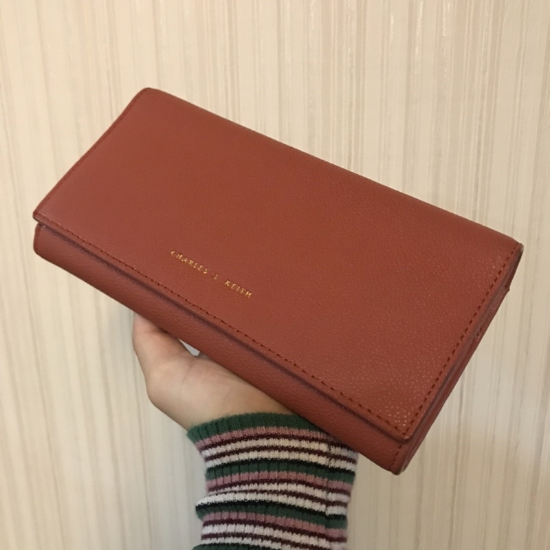 Charles and Keith 小ck 珊瑚橘 磚紅 長夾 二手