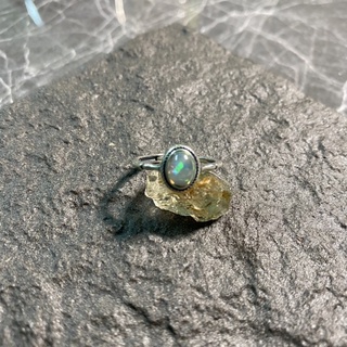 Opal 晶質白歐泊純銀戒指(2206R07) 蛋白石戒指