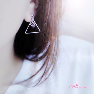 韓國三角立體方塊 耳環 夾式 針式 925銀針 台灣現貨【Bonjouracc】