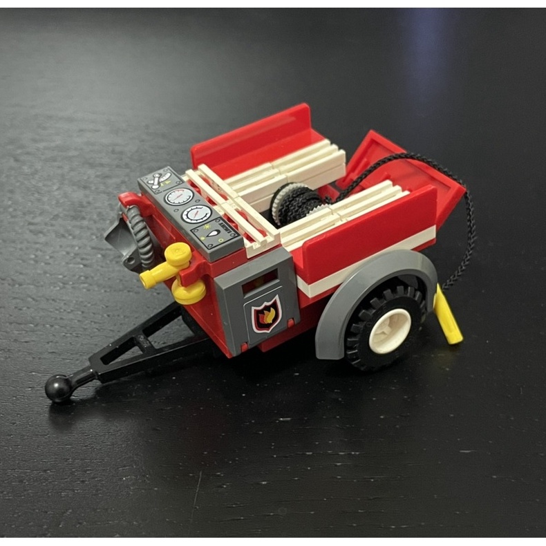 LEGO樂高 正版 積木 絕版 高品質中古零件 消防車 拖車 噴水車 CITY系列