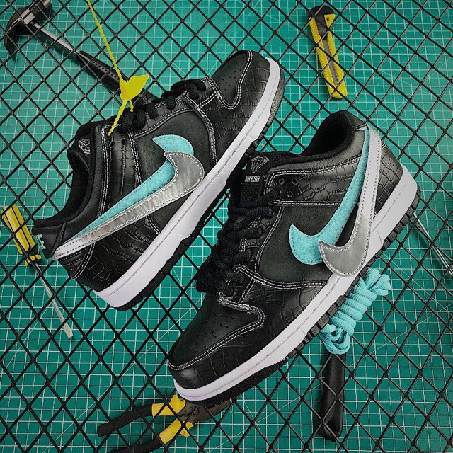 sb dunk low pro og qs