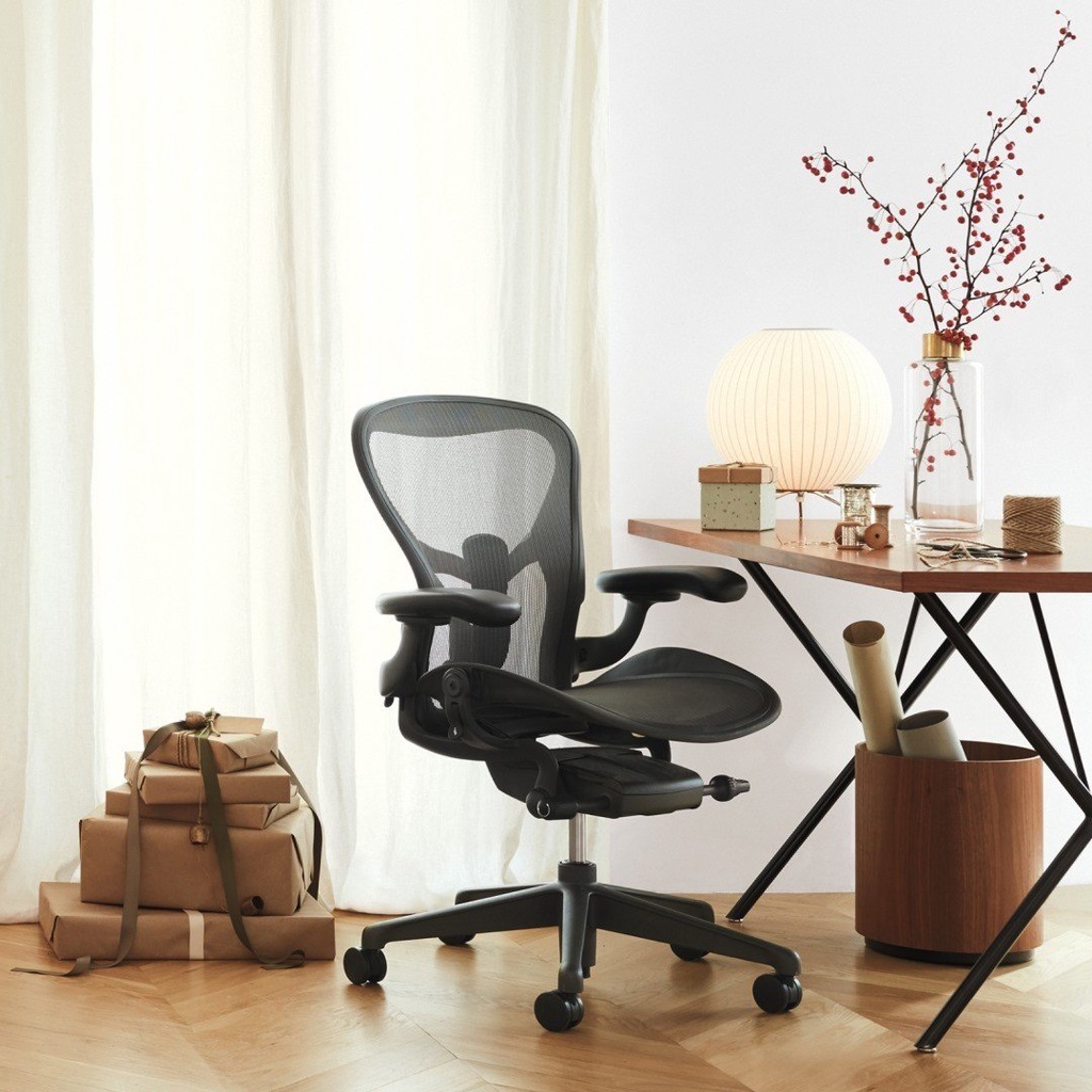 Aeron 2.0版 石墨黑 全功能 Herman Miller 台南實體店