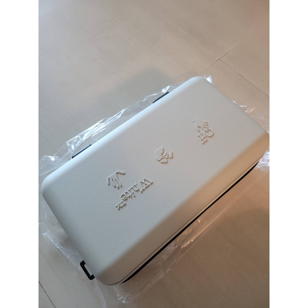 。JPI_COM。全新 ShowKorea 愛茉莉 off-white 聯名 PROTECTION BOX美妝箱 BTS