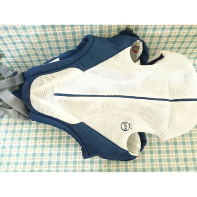 Combi SK4新生兒全護型魔法背巾 （海軍藍）
