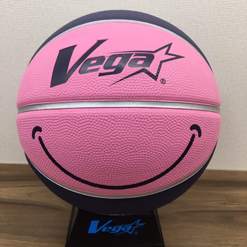 (羽球世家) Vega元吉 雙色籃球6號規格 7號重量 橡膠籃球 奧運比賽項目 微笑籃球 籃球三對三鬥牛