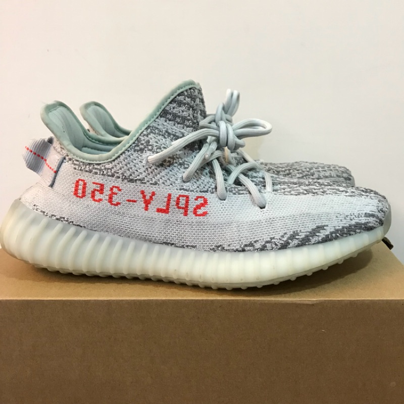 Adidas yeezy boost 350 v2 冰藍 九成新 台灣公司貨 B37571