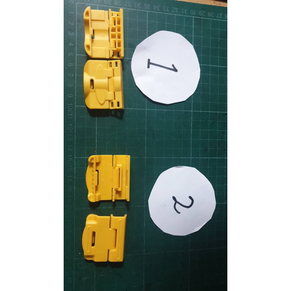 單賣1號舊款與"2號新款2號"電鑽盒的黃色扣環一組2個 適用於 (車王德克斯)12V鋰電池衝擊起子機(RI1265)的新