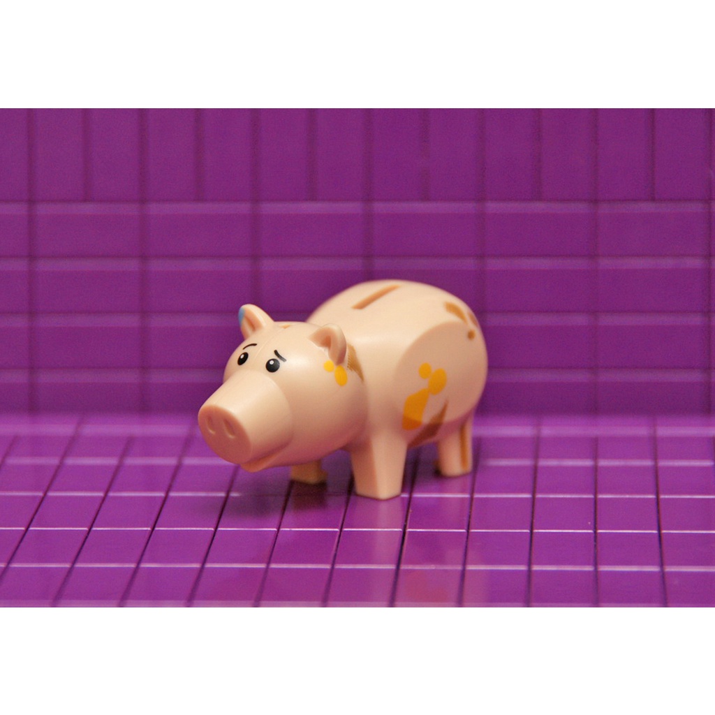 [樂高人偶]玩具總動員系列_7596盒組裡的豬(污漬版)_hamm3