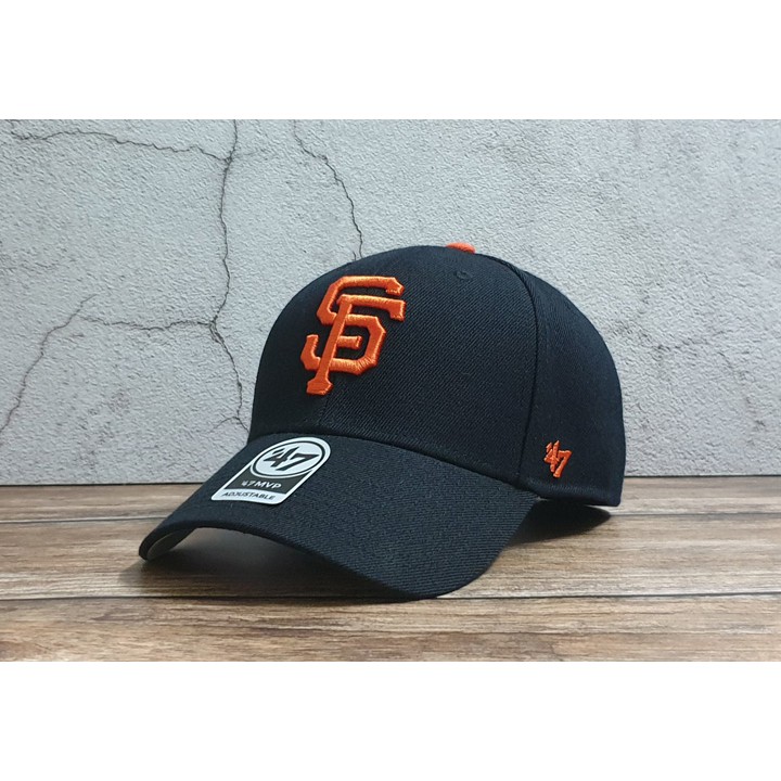 蝦拼殿 47brand  MLB舊金山巨人隊基本款黑色底橘字球隊配色硬板 魔鬼氈可調式棒球帽