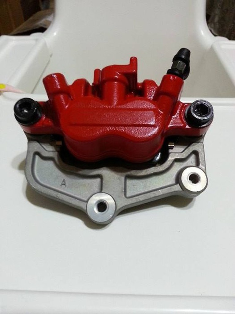 ◎歐叭小舖◎  原廠型式  卡鉗 LFB5 LFB6 前卡鉗 RACING 雷霆 125 雷霆 150 前卡鉗 雙活塞