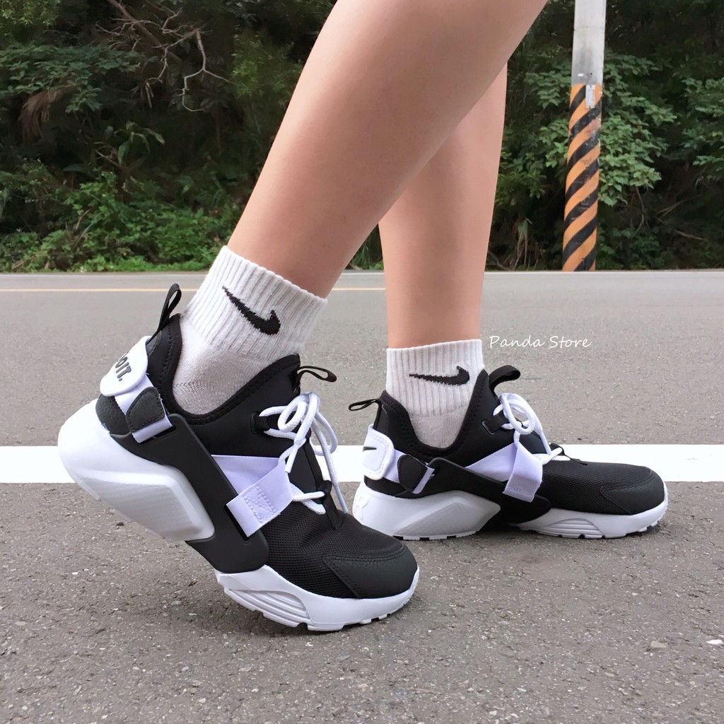 nike wmns air huarache city