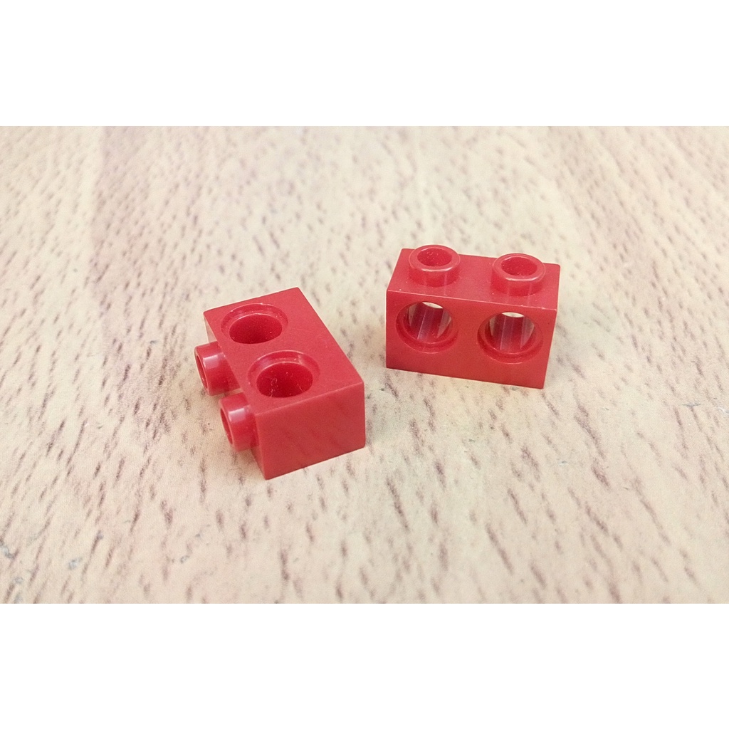 [ 二手磚 ] 樂高 32000 紅色 帶孔科技磚 Technic, Brick 1 x 2 with Holes