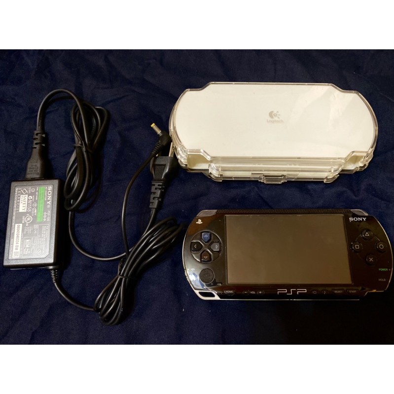 ［二手］PSP1007 主機 &amp; 5款遊戲