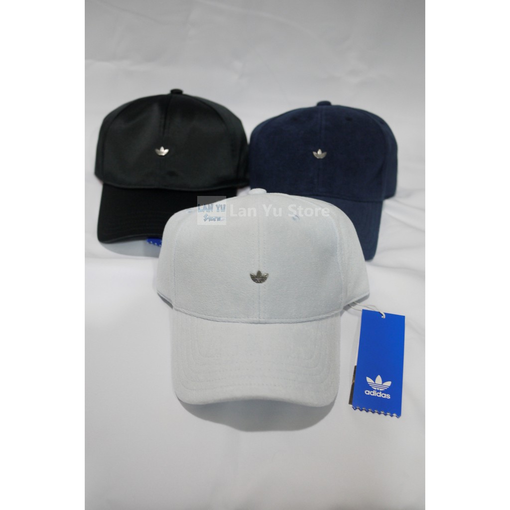 LANYUStore】 Adidas Originals Cap 金屬小鐵牌LOGO 老帽毛巾布緞面MA1 