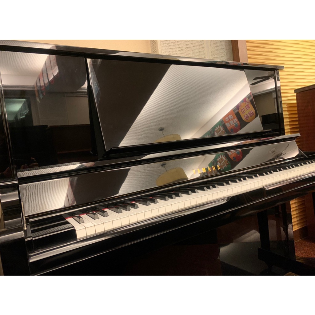 日製 YAMAHA UX30BL 中古鋼琴 《鴻韻樂器》二手鋼琴 音色震撼 米字琴 做工超優