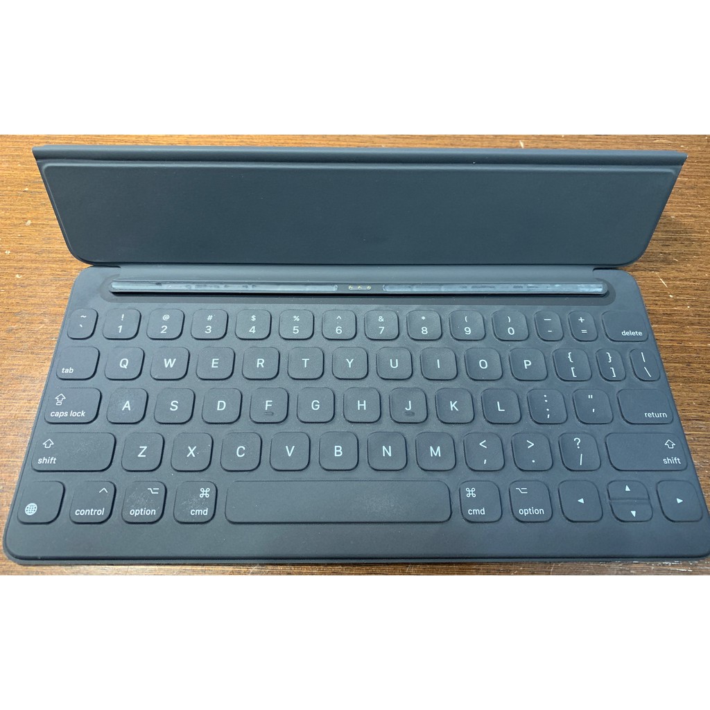 Apple Ipad Pro 10 5 吋smart Keyboard 英文版 二手中古 蝦皮購物