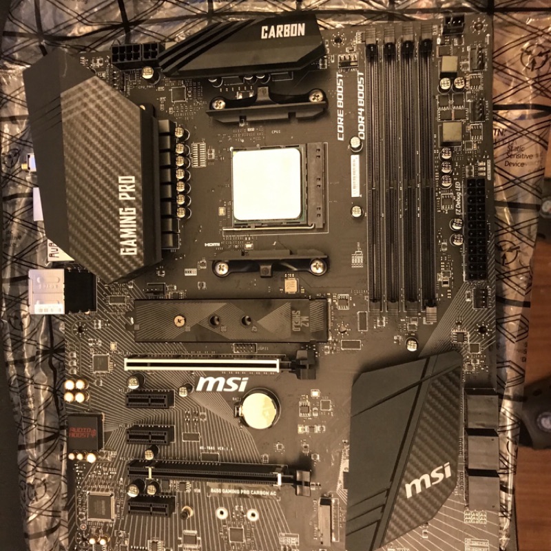 MSI B450 Gaming Pro Carbon AC  ( Ryzen AM4 Wifi )