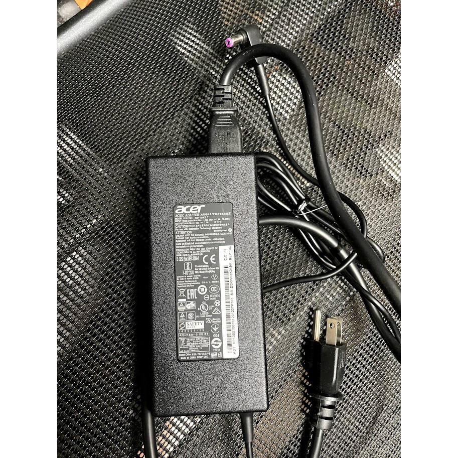 Acer電競筆電充電器NitroADP135KB紫