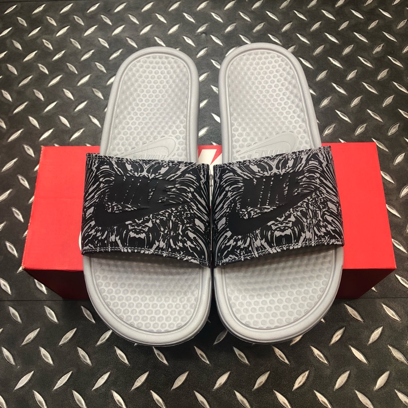 灰迷彩 NIKE BENASSI JDI PRINT