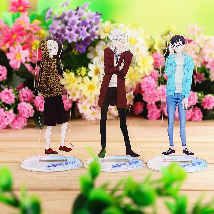 蔡蔡 Yuri On Ice 私服ver 壓克力人形立牌冰上的尤里勝生勇利維克托尤里維勇勇維 蝦皮購物