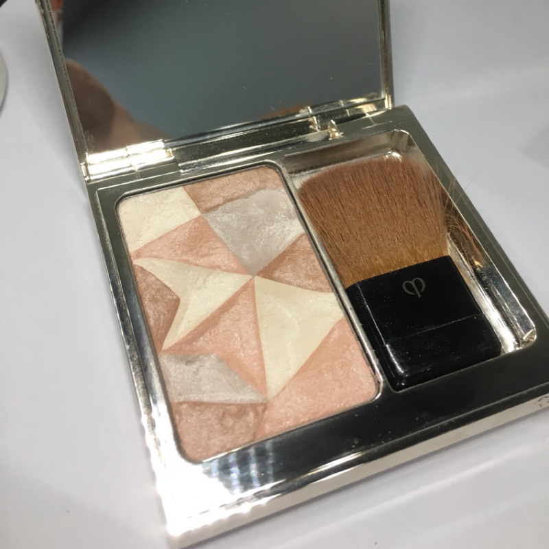 Cle De Peau 肌膚之鑰光耀幻妍餅16 打亮修容高光 蝦皮購物