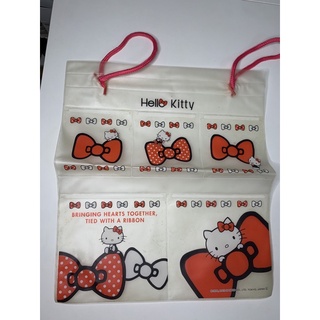 【二手】hello kitty 防水收納袋附繩子多格局分類衣櫥收納