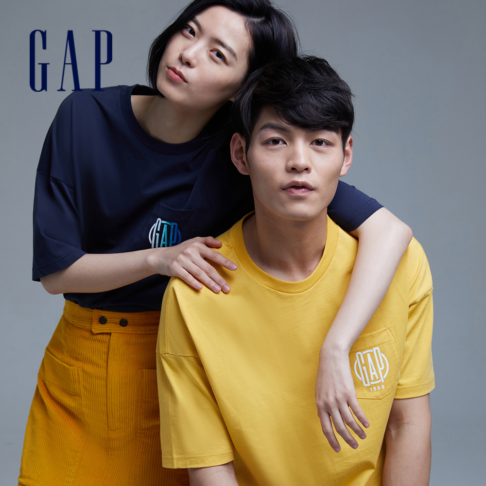 Gap 男女同款 Logo純棉短袖T恤 厚磅密織親膚系列-金黃色(977804)