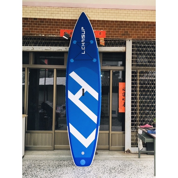 SUP 立槳 藍白SUP充氣槳板，台灣現貨，保固半年，立槳，衝浪板，透明SUP現貨熱銷中