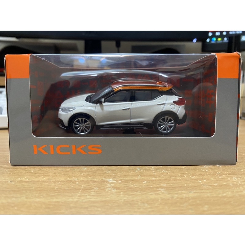 全新 Nissan Kicks 模型車 白色 合金迴力車 鋅合金