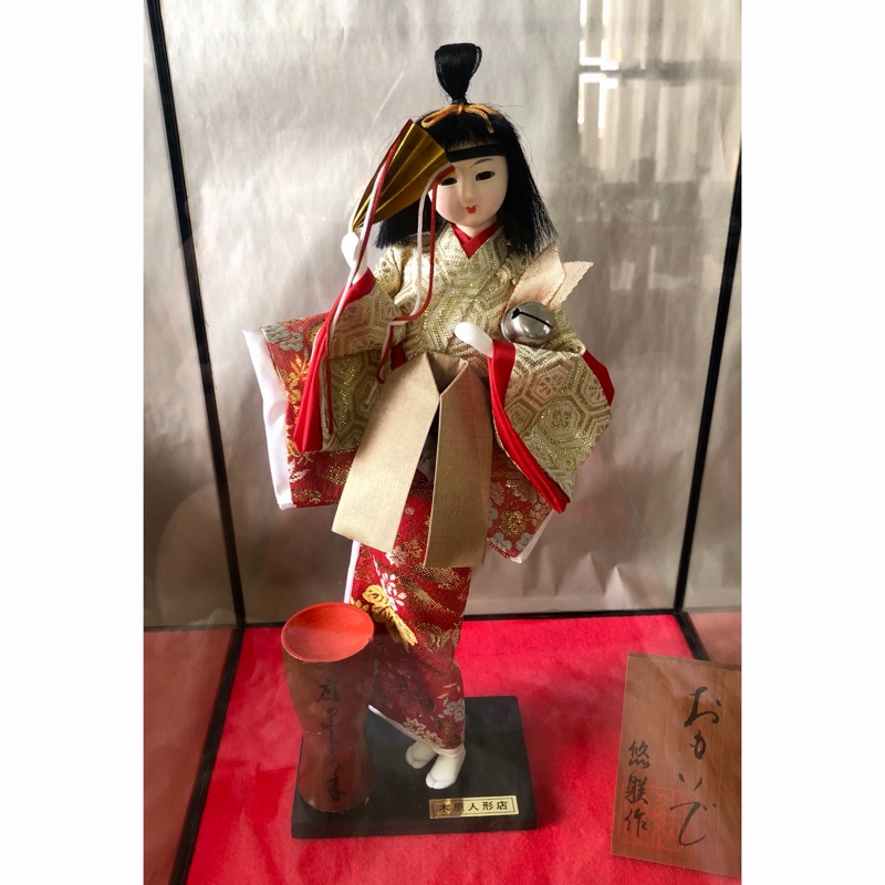 日本製和服藝妓人形娃娃玻璃木箱 蝦皮購物