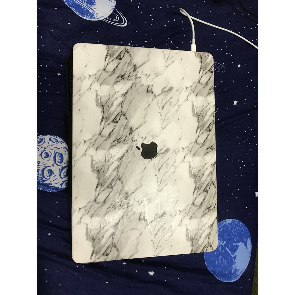 apple MacBook Pro 2017 256g 太空灰