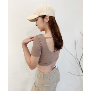4色現貨秒出💙實拍【JinG】自帶胸墊*大U美背方領短版上衣♥️罩杯上衣 短袖上衣 素T 棉T 繽紛色系