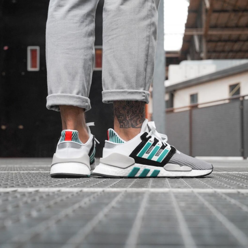 eqt black green