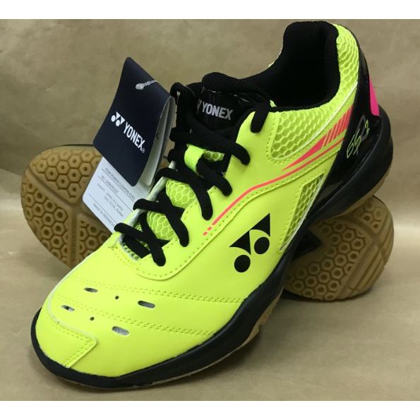 yonex power cushion 65r2 badminton shoes