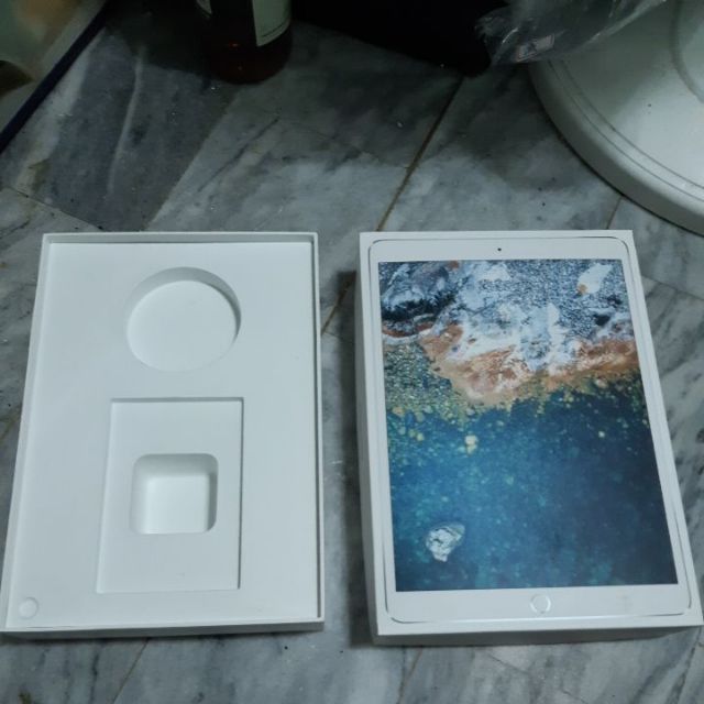 apple ipad pro 10.5吋 銀 原廠 空盒 盒子