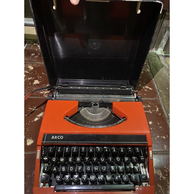 ARCO古董打字機（含蓋）
