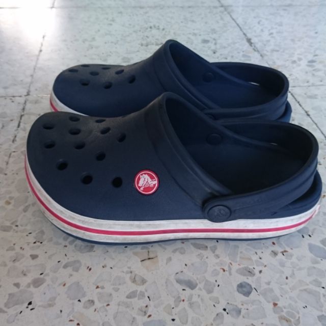 crocs j 2