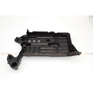 (VAG小賴汽車)Golf 7 7.5 Golf Sportsvan Jetta 電瓶 底座 電瓶座 全新